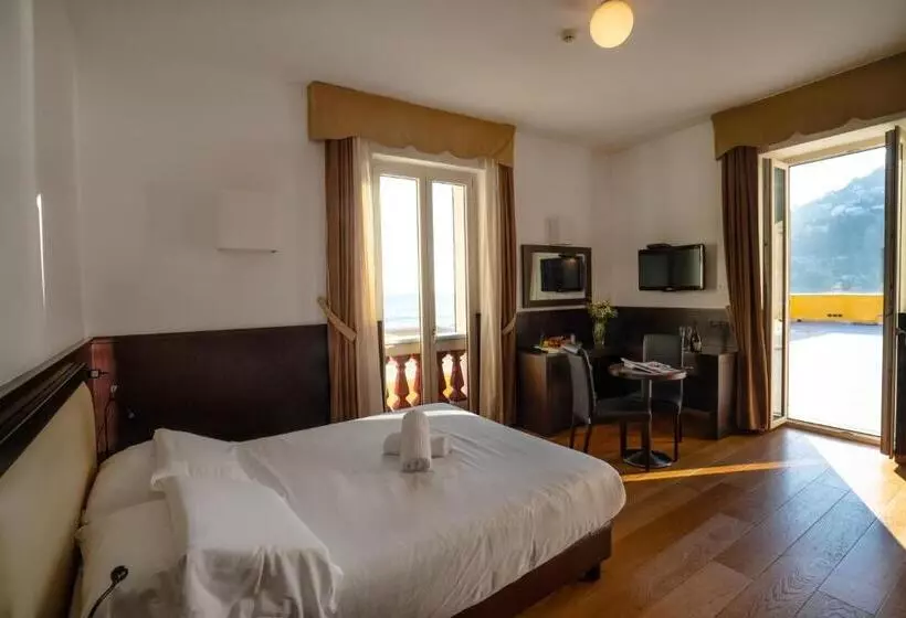 اتاق سوپریور با چشم‌انداز دریا, Villa Eva Beach
