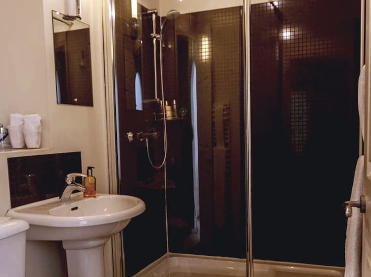 اتاق استاندارد, Shaftoe S Bed And Breakfast