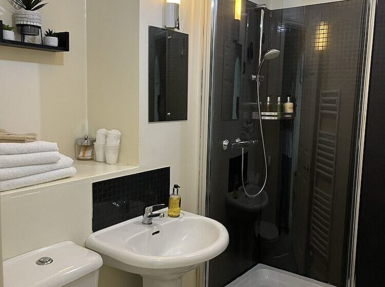 اتاق استاندارد, Shaftoe S Bed And Breakfast