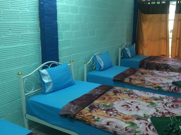 Кровать в Общей Комнате, Supreeya Guesthouse   Hostel