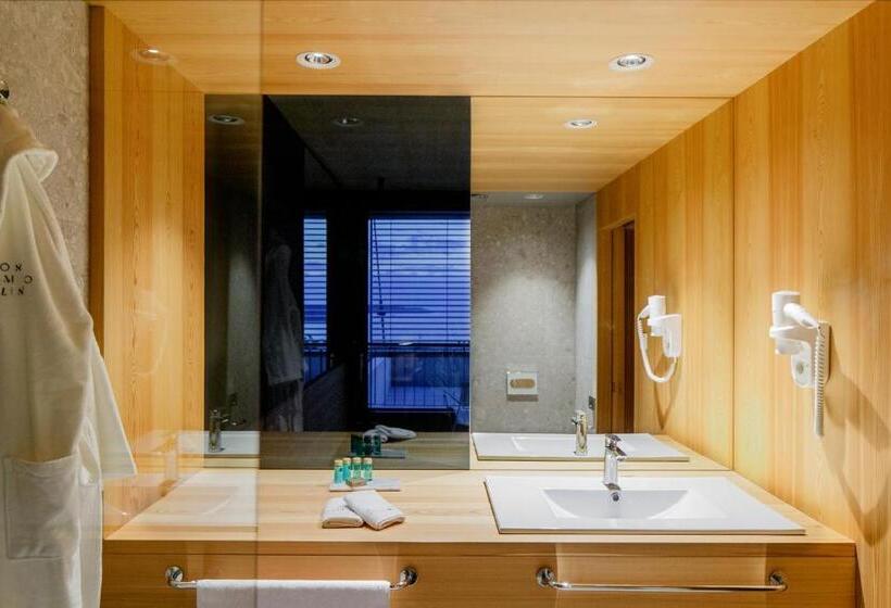 可观海景的舒适型房间, Osmolis