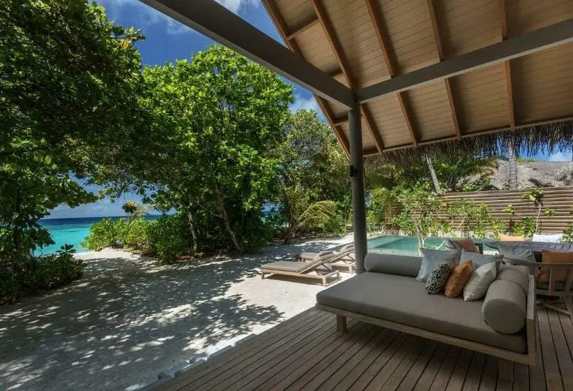 سوییت لوکس, Vakkaru Maldives