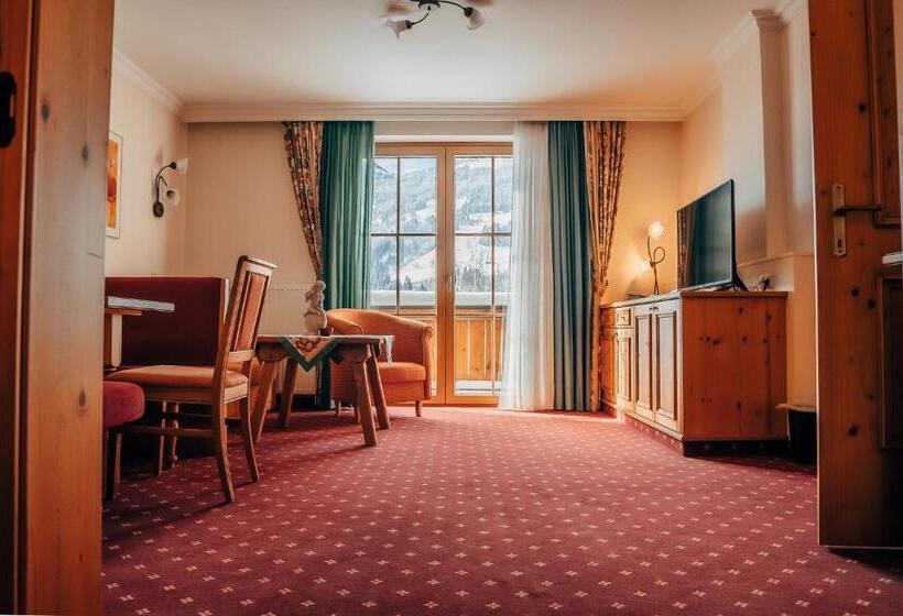 Люкс Повышенной Комфортности, Post Post Hotel Alpine Boutique Hotel & Spa