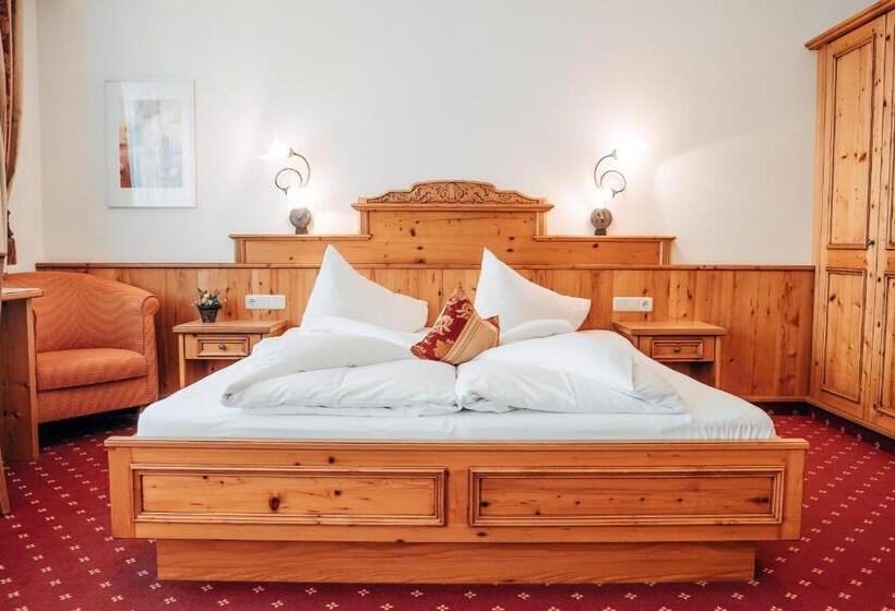 Люкс 2 Спальни, Post Post Hotel Alpine Boutique Hotel & Spa