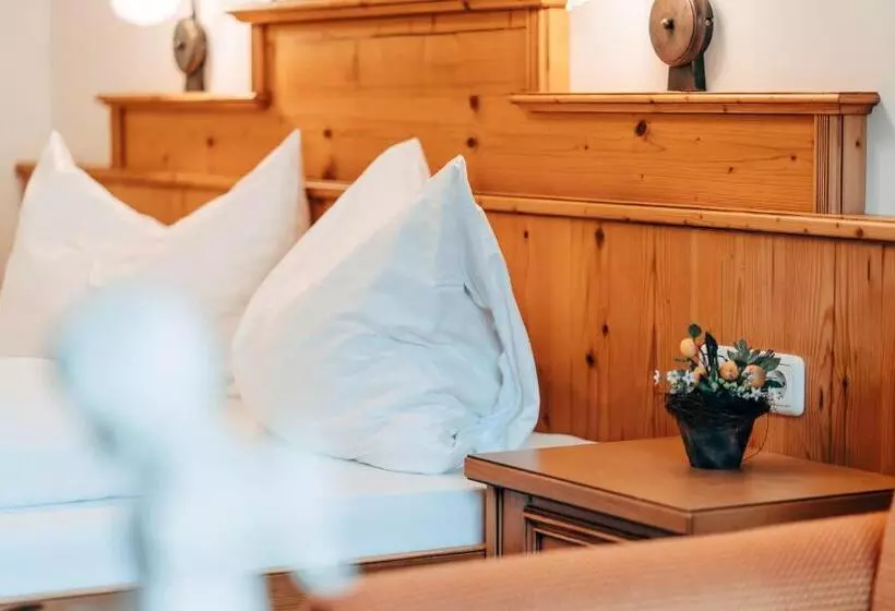 バルコニー付きスタンダードルーム, Post Post Hotel   Alpine Boutique Hotel & Spa