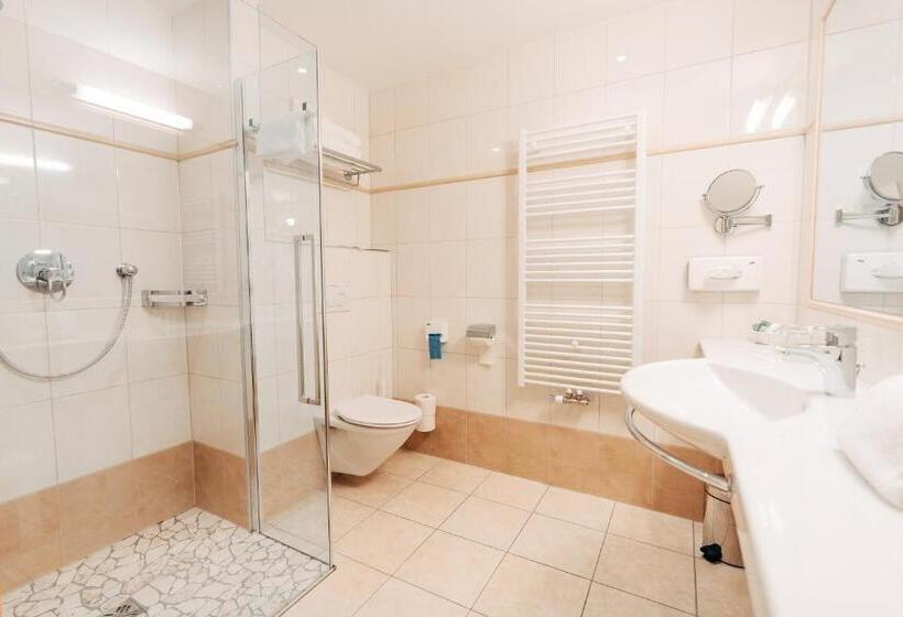 Студио Стандарт с Балконом, Post Post Hotel Alpine Boutique Hotel & Spa