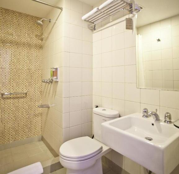Номер Стандарт, Amaris Hotel Madiun
