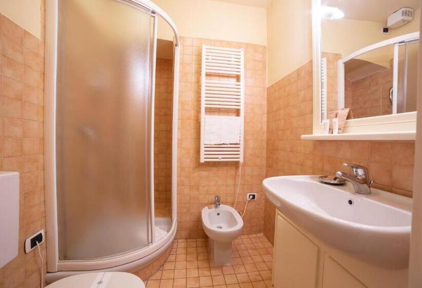 اتاق کلاسیک, B&b Galileo 2000