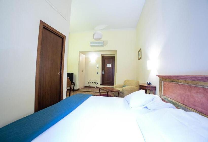 اتاق کلاسیک سه تخته, B&b Galileo 2000