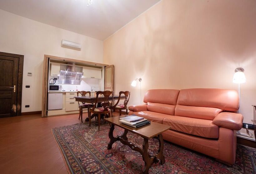 آپارتمان 1 خوابه, B&b Galileo 2000