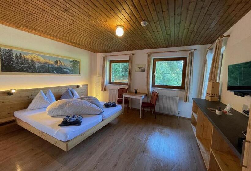 经济房, Garni Bärenwirt