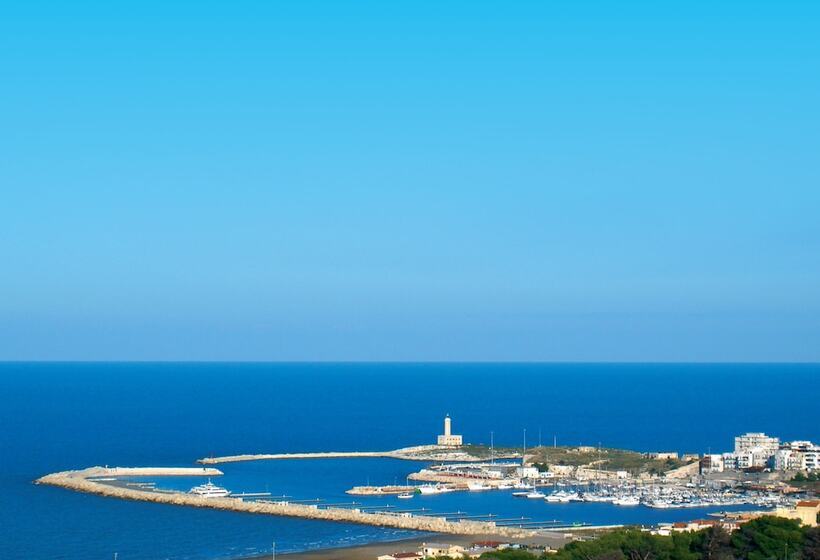 Четырехместный Номер Стандарт Вид на Море, Club Bellavista