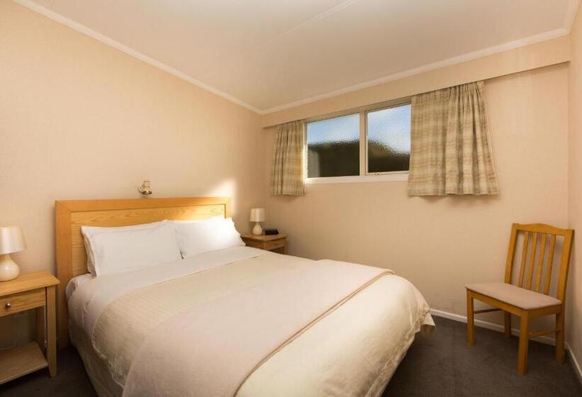 침실 2개 아파트, Broadway Lodge Motel