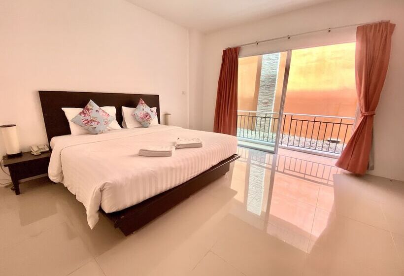 غرفة سوبيريور, Chawlada