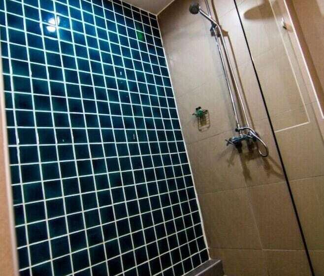 غرفة سوبيريور, Chawlada