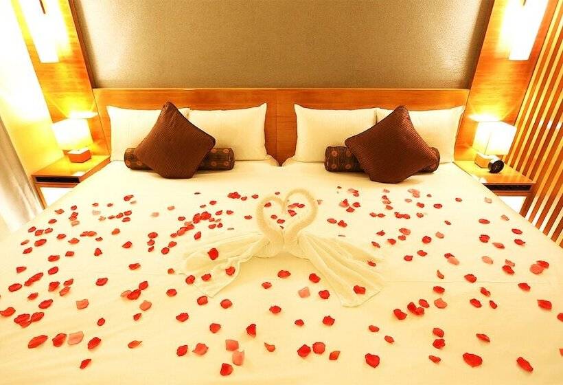 סוויטת אקזקיוטיב נוף לים, Hyakunagaran