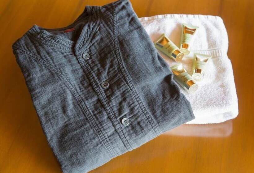 סוויטת אקזקיוטיב נוף לים, Hyakunagaran