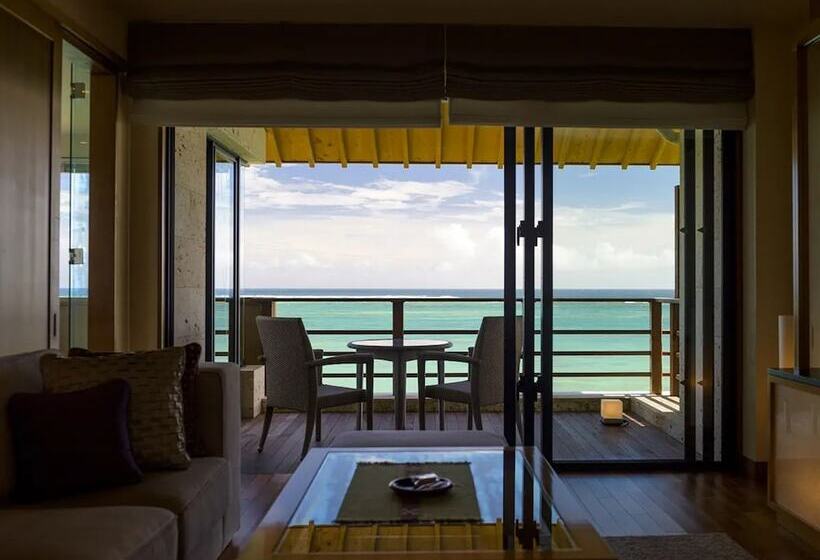 סוויטת אקזקיוטיב נוף לים, Hyakunagaran