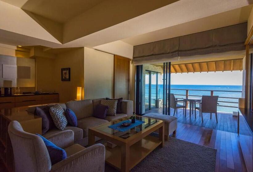 סוויטת אקזקיוטיב נוף לים, Hyakunagaran