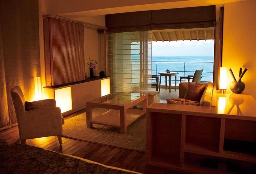 סוויטת אקזקיוטיב נוף לים, Hyakunagaran