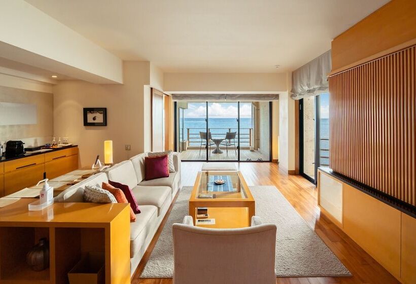 סוויטת אקזקיוטיב נוף לים, Hyakunagaran