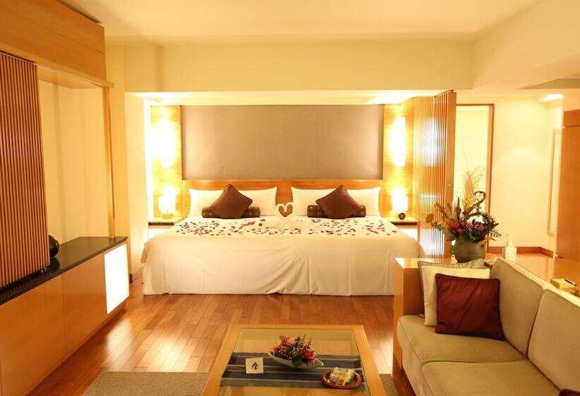 סוויטת אקזקיוטיב נוף לים, Hyakunagaran