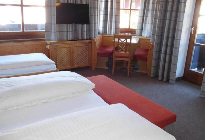 컴포트 룸, Kirchenwirt