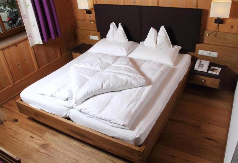 스탠다드 룸, Kirchenwirt