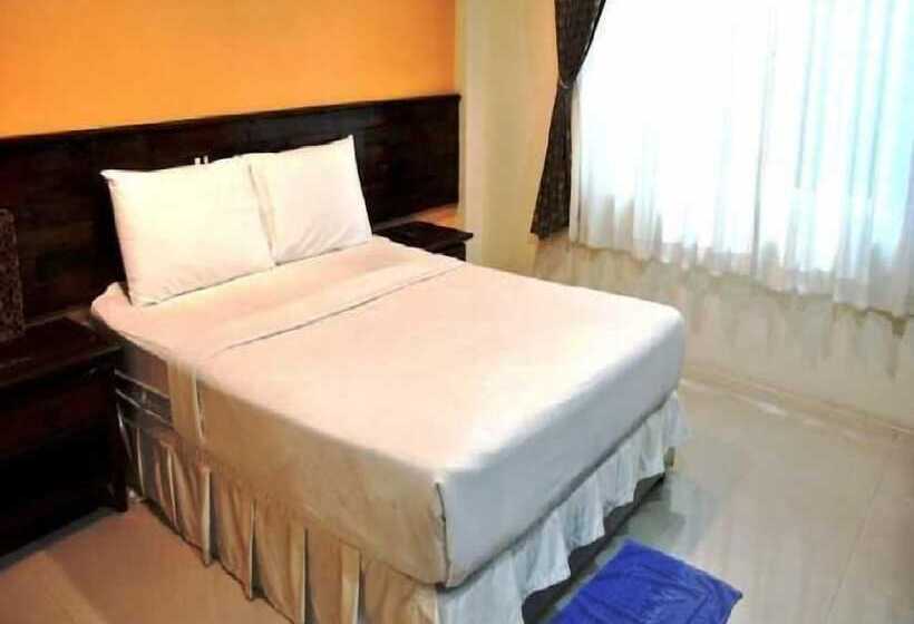 חדר סטנדרט, Lek City