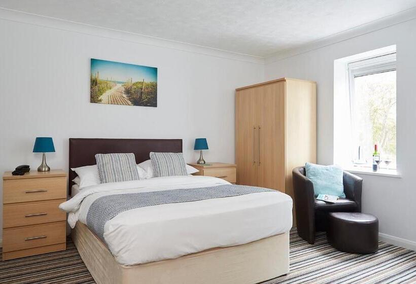 스탠다드 룸 킹사이즈 침대, Luccombe Manor Country House