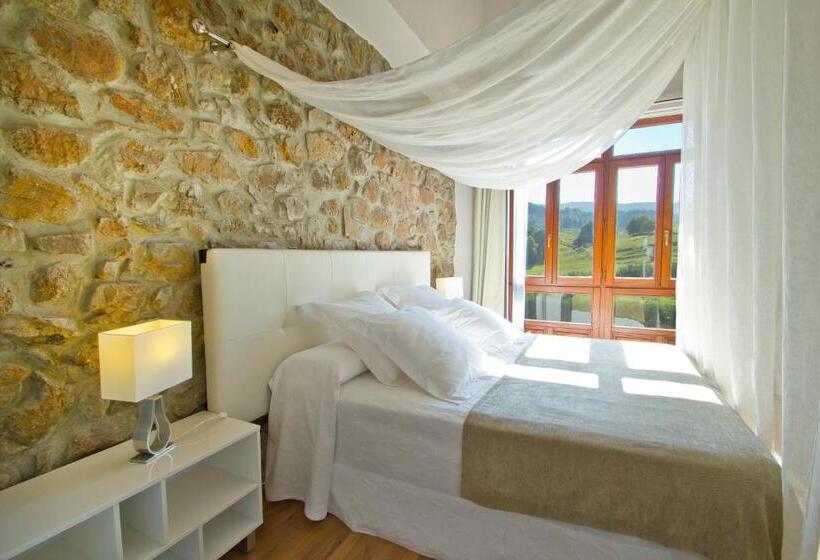 ハイドロマッサージバス付きスイート, Villa Arce