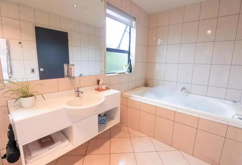 Executive-huoneisto 2 Makuuhuonetta, Coleraine Suites & Apartments