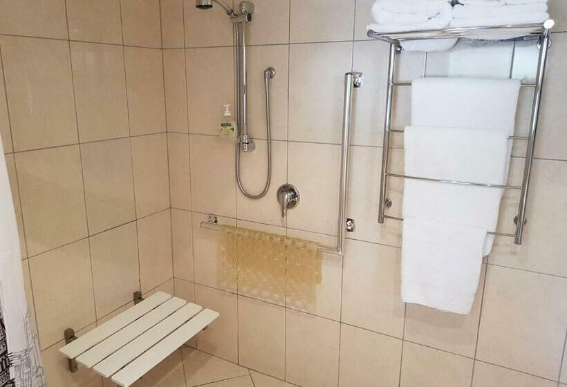 استوديو إدارى, Coleraine Suites & Apartments