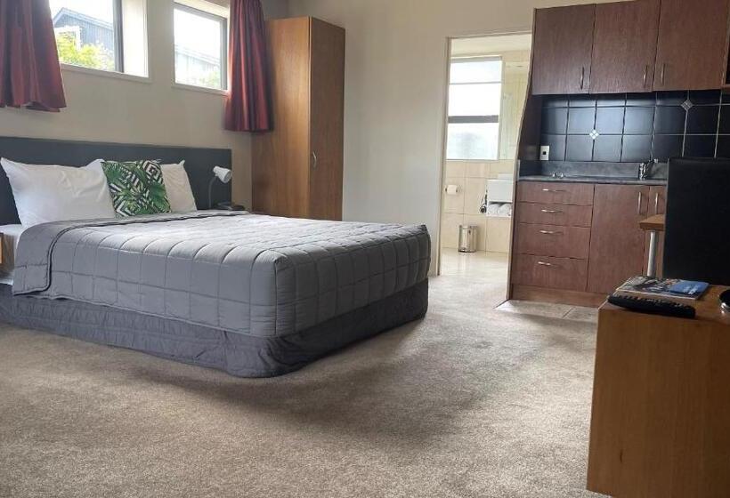 استوديو إدارى, Coleraine Suites & Apartments