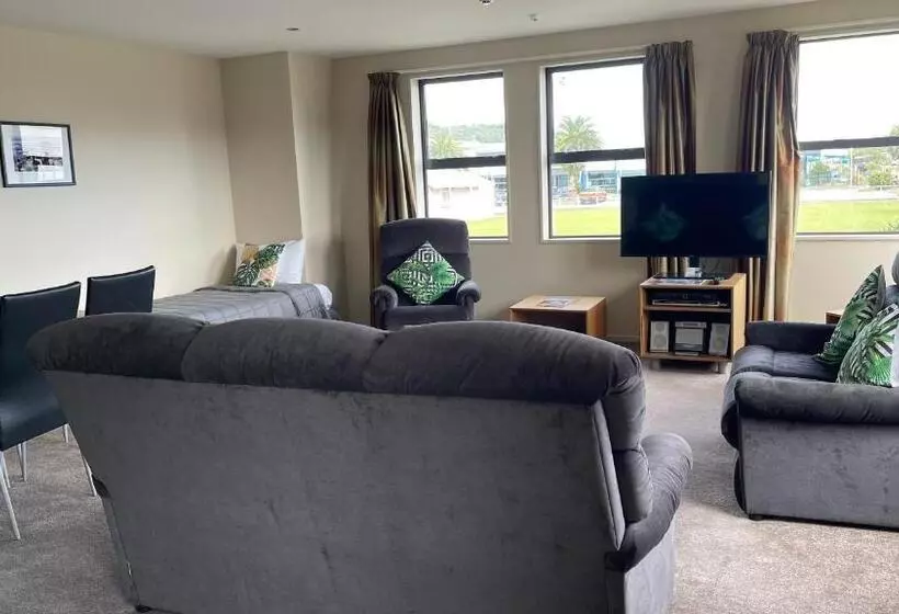 Executive-huoneisto 2 Makuuhuonetta, Coleraine Suites & Apartments