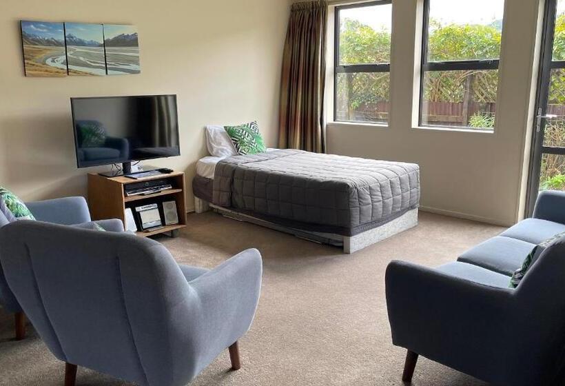 דירת שני חדרים, Coleraine Suites & Apartments