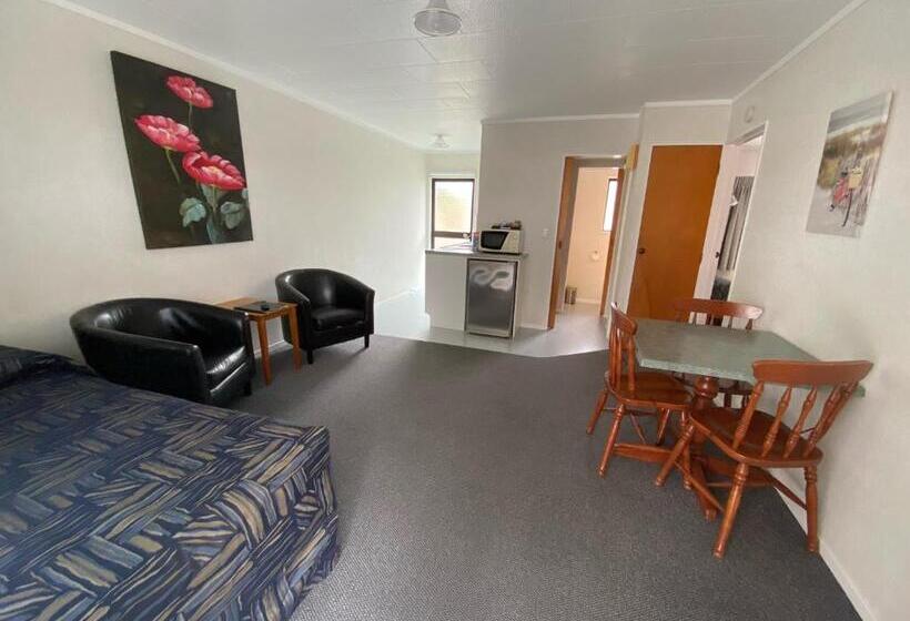 Апартаменты 1 Спальня, Opononi Lighthouse Motel