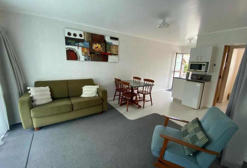 Апартаменты 2 Спальни, Opononi Lighthouse Motel