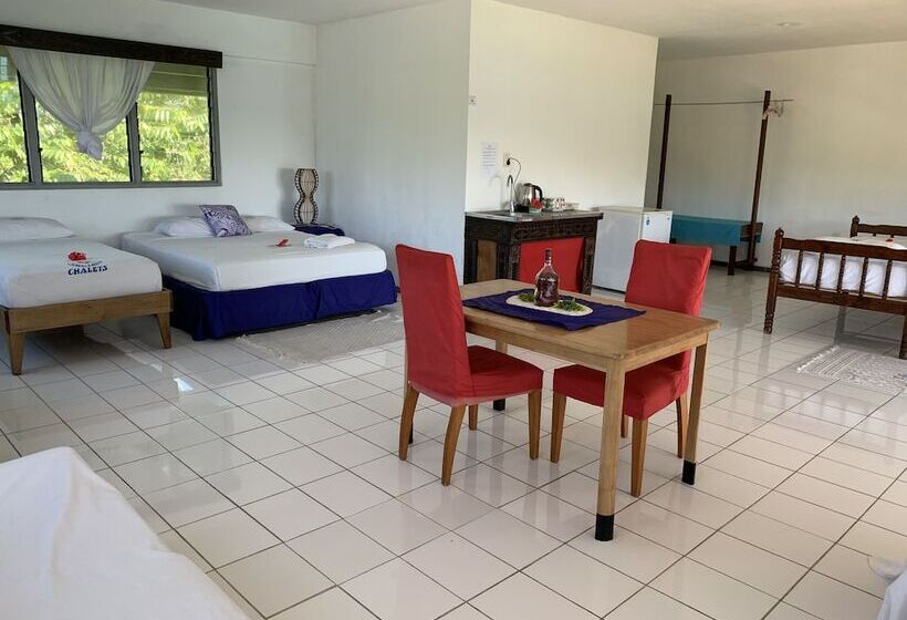 חדר משפחתי, Lusia's Lagoon Chalets