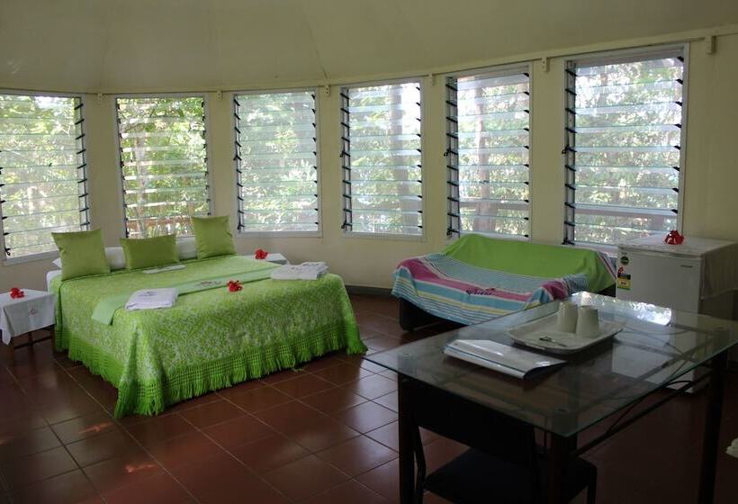 בקתת דלוקס בת חדר 1, Lusia's Lagoon Chalets