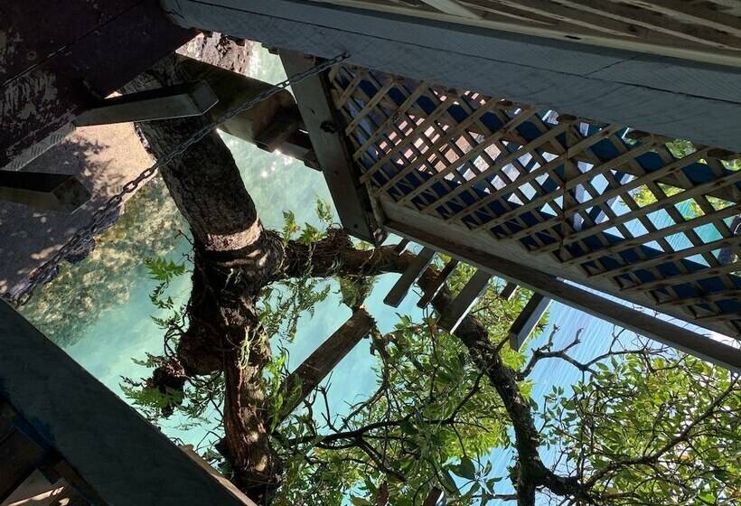 בקתת חדר, Lusia's Lagoon Chalets