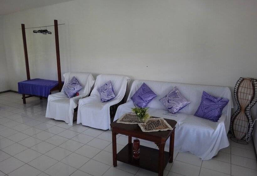 חדר משפחתי, Lusia's Lagoon Chalets