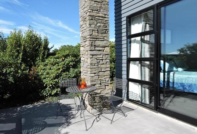 Люкс, The Reservation B&b