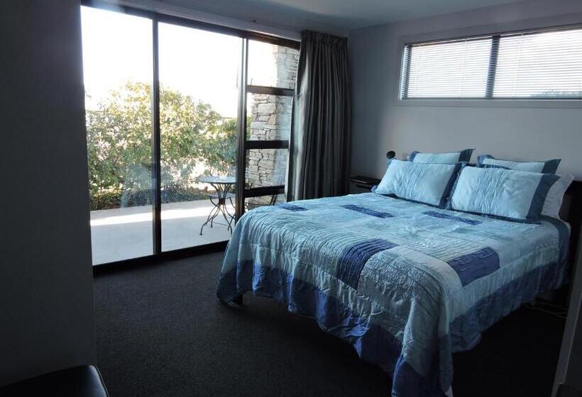 Люкс, The Reservation B&b