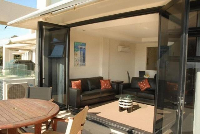 Superior 2-bedroom flat with sea view, The Sands