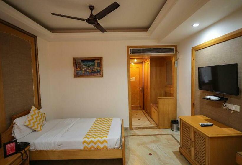 Номер Deluxe, Maru Casa