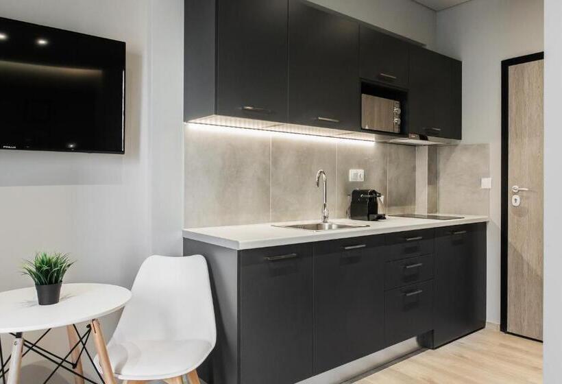 침실 1개 테라스 아파트, Wyz Piraeus