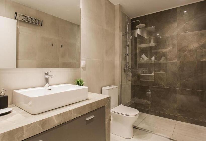 디럭스 스위트 바다 전망, Wyz Piraeus