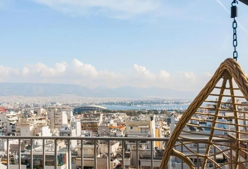 オーシャンビュースタンダードルーム, Wyz Piraeus