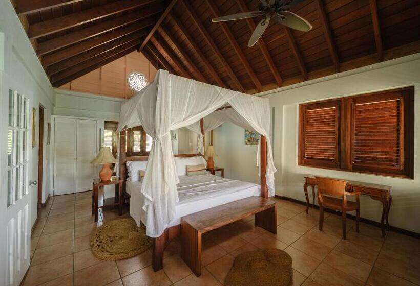 جناح سرير كينج, Gingerbread Suites